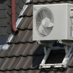 Quân đội Nhật chia sẻ mẹo giúp điều hòa tiết kiệm điện chỉ bằng xô nước và khăn tắm